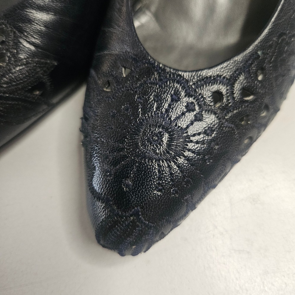 Leone Seppel Black Leather Embroidered Eyelet Pumps Heels Made in Italy Size‎ 36